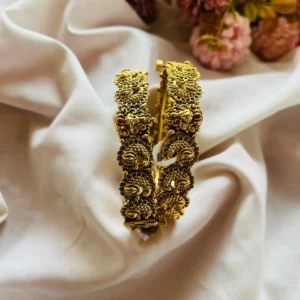 MAYOOGHA BANGLE