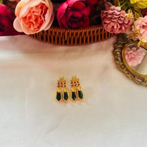 DOUBLE PETAL KOMB EARRINGS